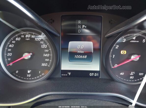 55SWF4JB2HU226018 2017 MERCEDES-BENZ C-CLASS White 