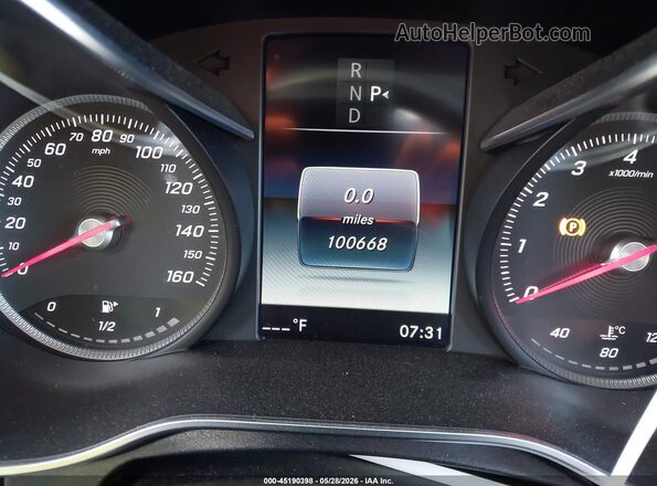 55SWF4JB2HU226018 2017 MERCEDES-BENZ C-CLASS White 