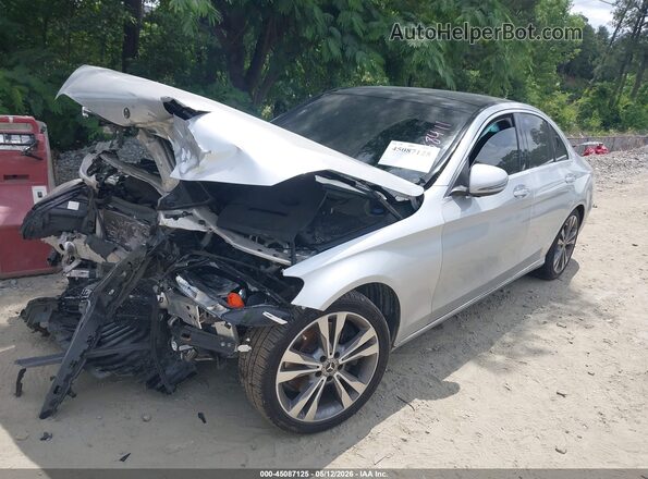 55SWF4JB2JU258411 2018 MERCEDES-BENZ C-CLASS Серебряный Передняя левая четверть