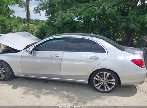 55SWF4JB2JU258411 2018 MERCEDES-BENZ C-CLASS Серебряный Вид задней части салона