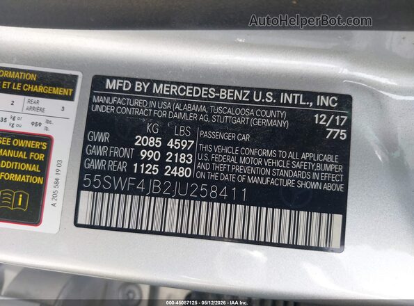 55SWF4JB2JU258411 2018 MERCEDES-BENZ C-CLASS Серебряный Вид подкапотного пространства
