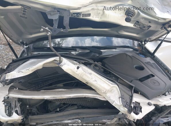 55SWF4JB2JU258411 2018 MERCEDES-BENZ C-CLASS Серебряный Вид сзади