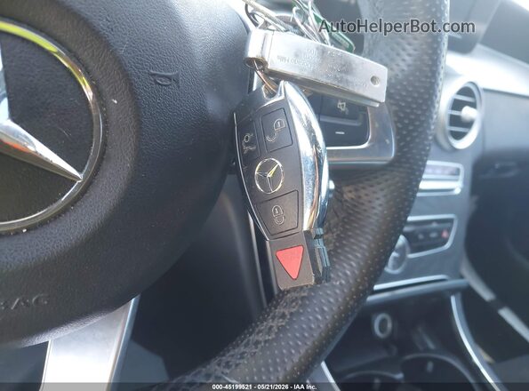 55SWF4JB4HU220186 2017 MERCEDES-BENZ C-CLASS White Առջևի վահանակի տեսք