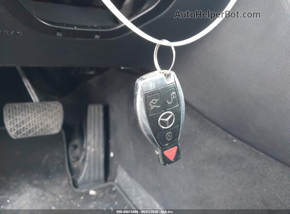 55SWF4JB4JU236684 2018 MERCEDES-BENZ C-CLASS Red Առջևի վահանակի տեսք