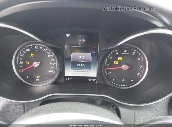 55SWF4JB4JU236684 2018 MERCEDES-BENZ C-CLASS Red Հետևի նստատեղերի տեսք