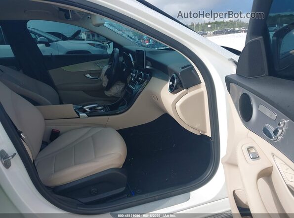55SWF4JB5GU168940 2016 MERCEDES-BENZ C-CLASS White Vista interior delantera