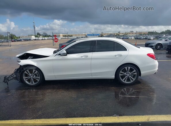 55SWF4JB5GU168940 2016 MERCEDES-BENZ C-CLASS White Vista interior de 360 grados