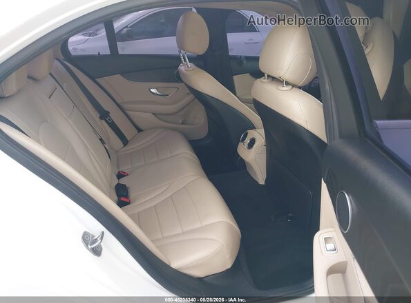 55SWF4JB5HU194519 2017 MERCEDES-BENZ C-CLASS White 