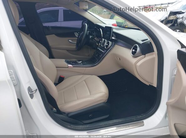 55SWF4JB5HU194519 2017 MERCEDES-BENZ C-CLASS White 
