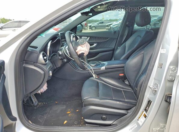 55SWF4JB5HU232301 2017 MERCEDES-BENZ C Silver 