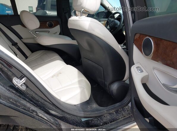 55SWF4JB6HU230489 2017 MERCEDES-BENZ C-CLASS Black VIN sticker view