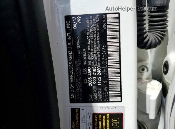 55SWF4JB7HU225026 2017 MERCEDES-BENZ C White Widok komory silnika