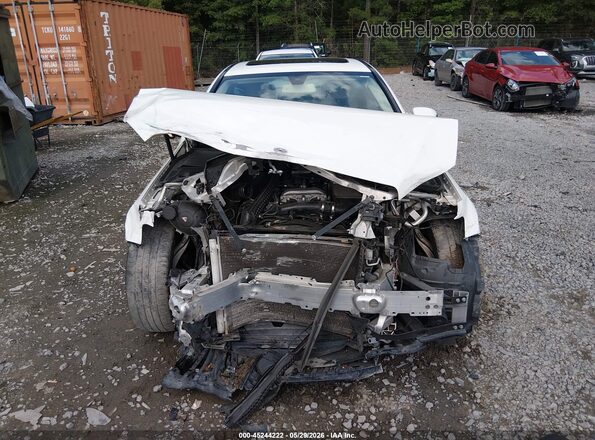 55SWF4JB7JU275947 2018 MERCEDES-BENZ C-CLASS White Widok wnętrza z tyłu