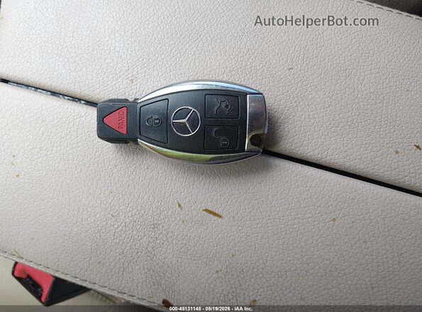 55SWF4JB8GU122325 2016 MERCEDES-BENZ C-CLASS White Dashboard view