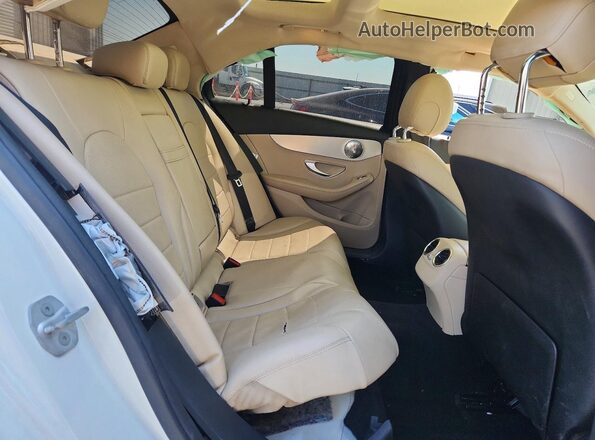 55SWF4JB8GU144261 2016 MERCEDES-BENZ C White 