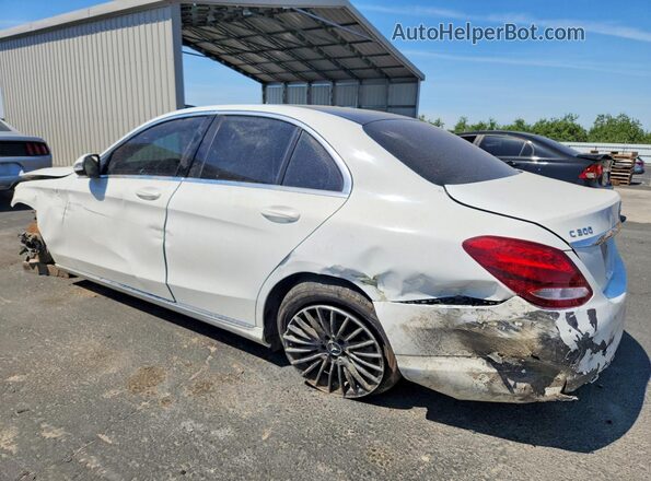 55SWF4JB8GU144261 2016 MERCEDES-BENZ C White 