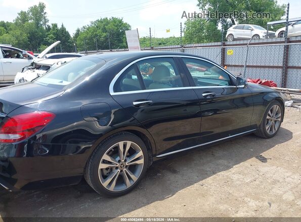 55SWF4JB8JU273608 2018 MERCEDES-BENZ C-CLASS Black Rear interior view