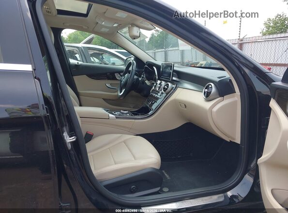 55SWF4JB8JU273608 2018 MERCEDES-BENZ C-CLASS Black Front interior view
