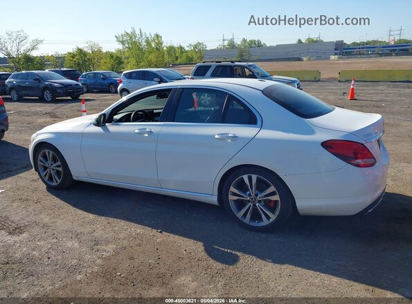 55SWF4JB9JU241458 2018 MERCEDES-BENZ C-CLASS White 360 interior view