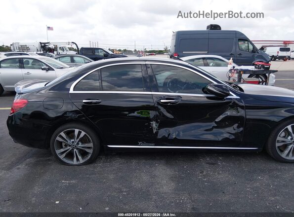55SWF4JB9JU280261 2018 MERCEDES-BENZ C-CLASS Черный Вид спереди