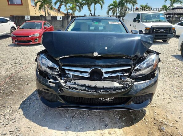 55SWF4KB3GU125180 2016 MERCEDES-BENZ C Black Widok z przodu