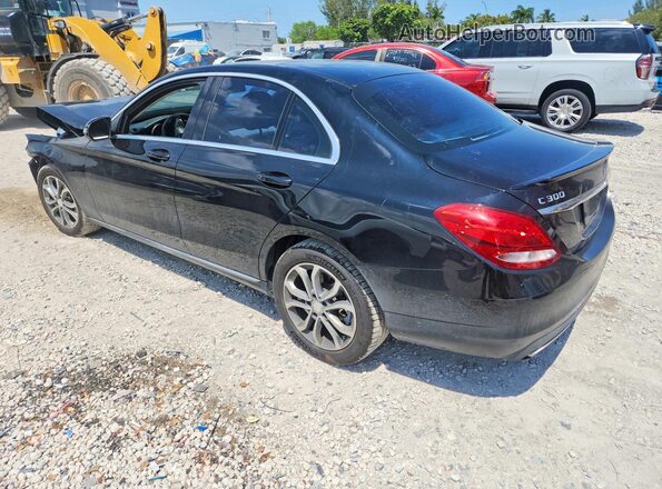 55SWF4KB3GU125180 2016 MERCEDES-BENZ C Black Tył lewy