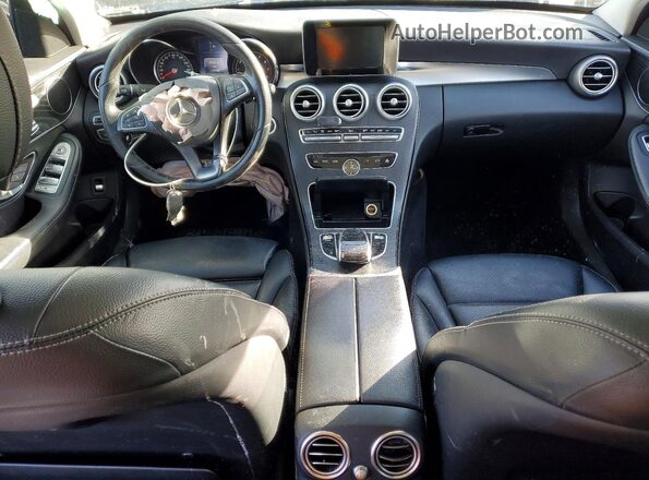 55SWF4KB3GU172144 2016 MERCEDES-BENZ C Black Вид панелі приладів
