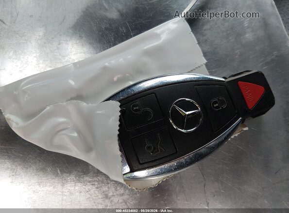 55SWF4KB5HU191943 2017 MERCEDES-BENZ C-CLASS Silver Vista del salpicadero