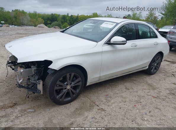 55SWF4KB6GU134813 2016 MERCEDES-BENZ C-CLASS White Առջևի ձախ երեք քառորդ տեսարան