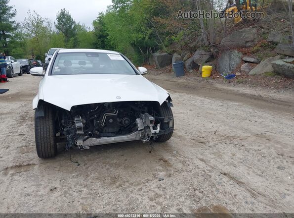 55SWF4KB6GU134813 2016 MERCEDES-BENZ C-CLASS White Սալոնի հետևի տեսք