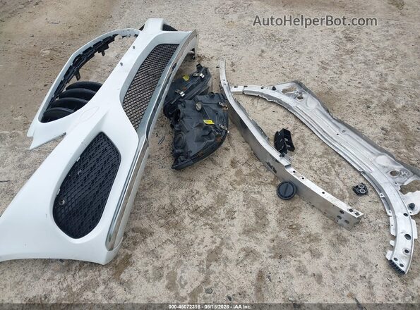 55SWF4KB6GU134813 2016 MERCEDES-BENZ C-CLASS White Սարքավորումների վահանակի տեսք