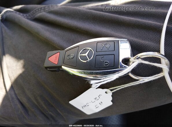 55SWF4KB8JU260890 2018 MERCEDES-BENZ C-CLASS Silver წინა პანელის ხედი