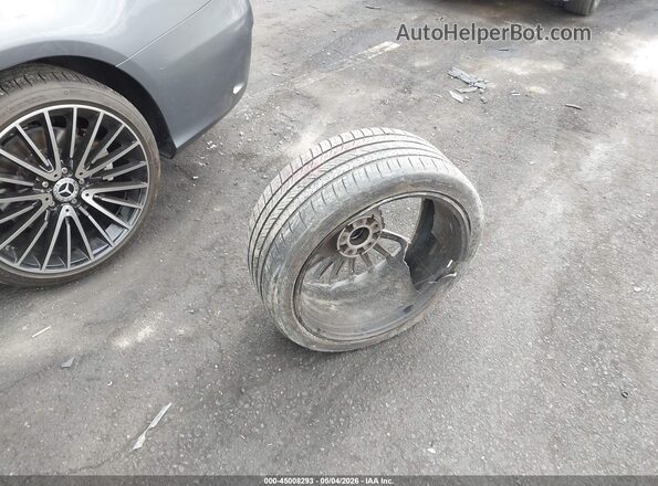 55SWF6EB1JU266683 2018 MERCEDES-BENZ AMG C 43 Серый Вид щитка приборов