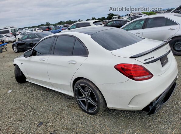 55SWF6EB5HU180478 2017 MERCEDES-BENZ C White 