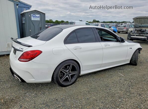 55SWF6EB5HU180478 2017 MERCEDES-BENZ C White 