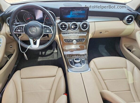 55SWF8DB0KU285014 2019 MERCEDES-BENZ C White Widok deski rozdzielczej