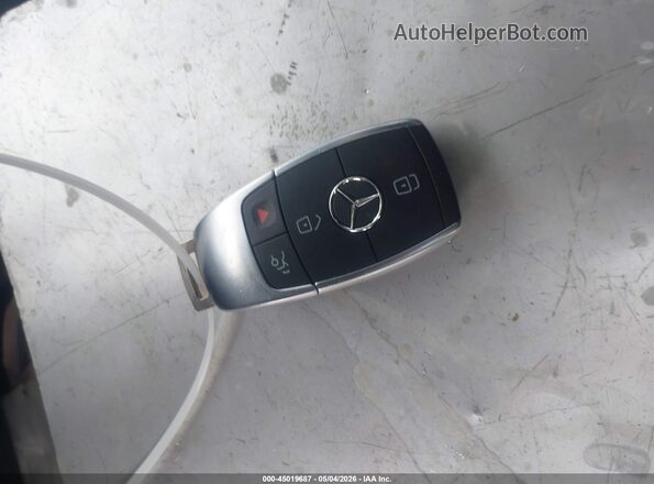 55SWF8DB2LU332691 2020 MERCEDES-BENZ C-CLASS White Вид панелі приладів