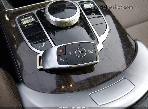 55SWF8DB4KU288692 2019 MERCEDES-BENZ C-CLASS White წინა პანელის ხედი