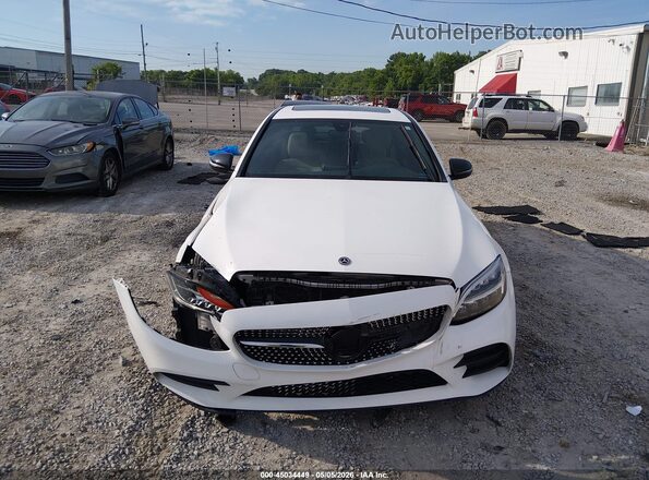 55SWF8DB4KU288692 2019 MERCEDES-BENZ C-CLASS White ხელსაწყოთა პანელის ხედი