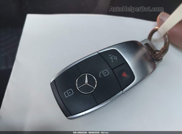 55SWF8DB4KU306382 2019 MERCEDES-BENZ C-CLASS White Dashboard view