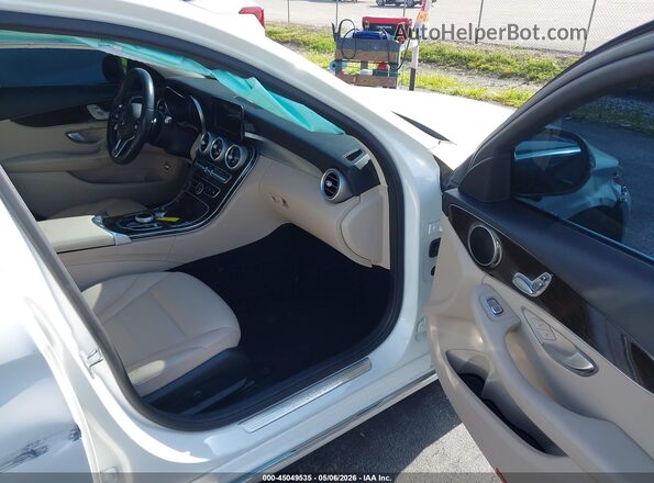 55SWF8DBXKU306225 2019 MERCEDES-BENZ C-CLASS White წინა სალონის ხედი