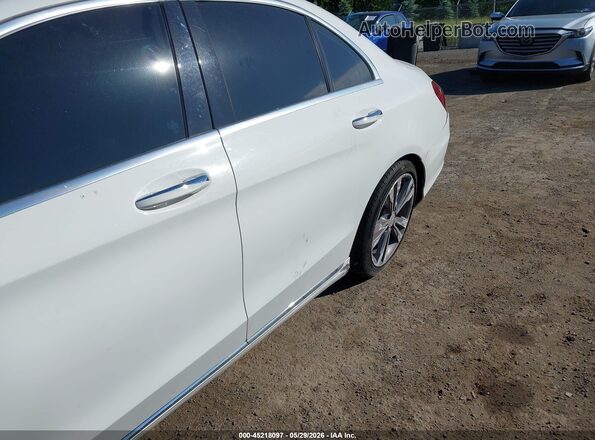 55SWF8EB4KU290196 2019 MERCEDES-BENZ C-CLASS White 