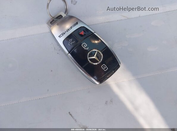55SWF8HBXKU310527 2019 MERCEDES-BENZ AMG C 63 White Вид панелі приладів