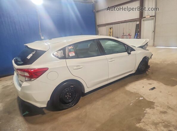 4S3GTAA65K3759548 2019 SUBARU IMPREZA White Front right