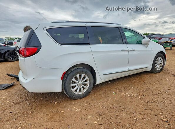 2C4RC1BG4KR665720 2019 CHRYSLER PACIFICA White 