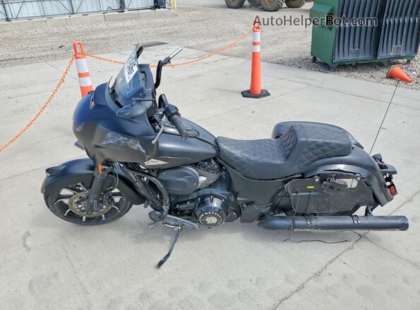 56KTCDBB8M3402261 2021 INDIAN CHIEFTAIN Black 