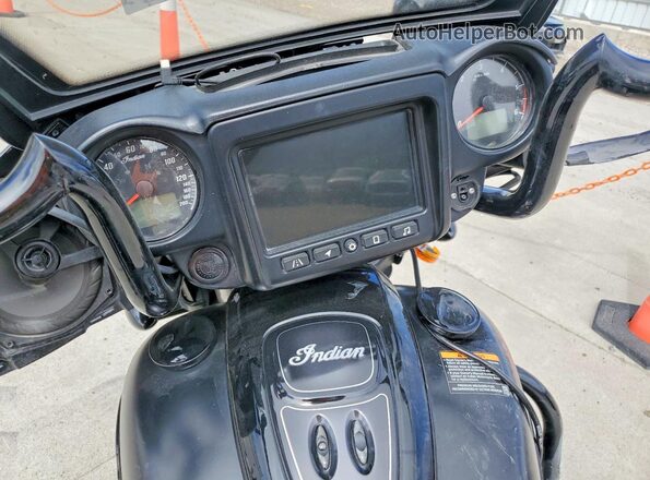 56KTCDBB8M3402261 2021 INDIAN CHIEFTAIN Black 