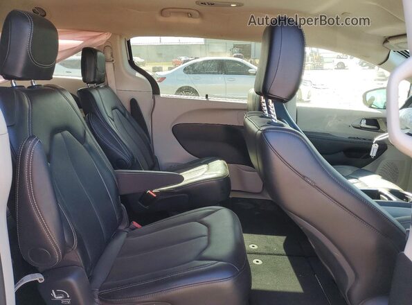 2C4RC1BG2RR155201 2024 CHRYSLER PACIFICA Серебряный Вид подкапотного пространства