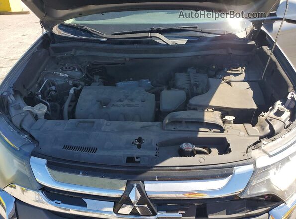 JA4AZ3A30JJ005550 2018 MITSUBISHI OUTLANDER Gray 