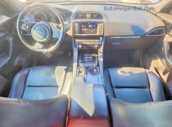 SADCJ2FX1JA265892 2018 JAGUAR F-PACE Silver ხელსაწყოთა პანელის ხედი